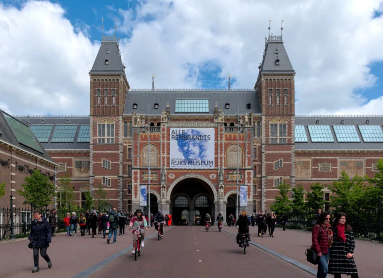 Rijksmuseum real photo
