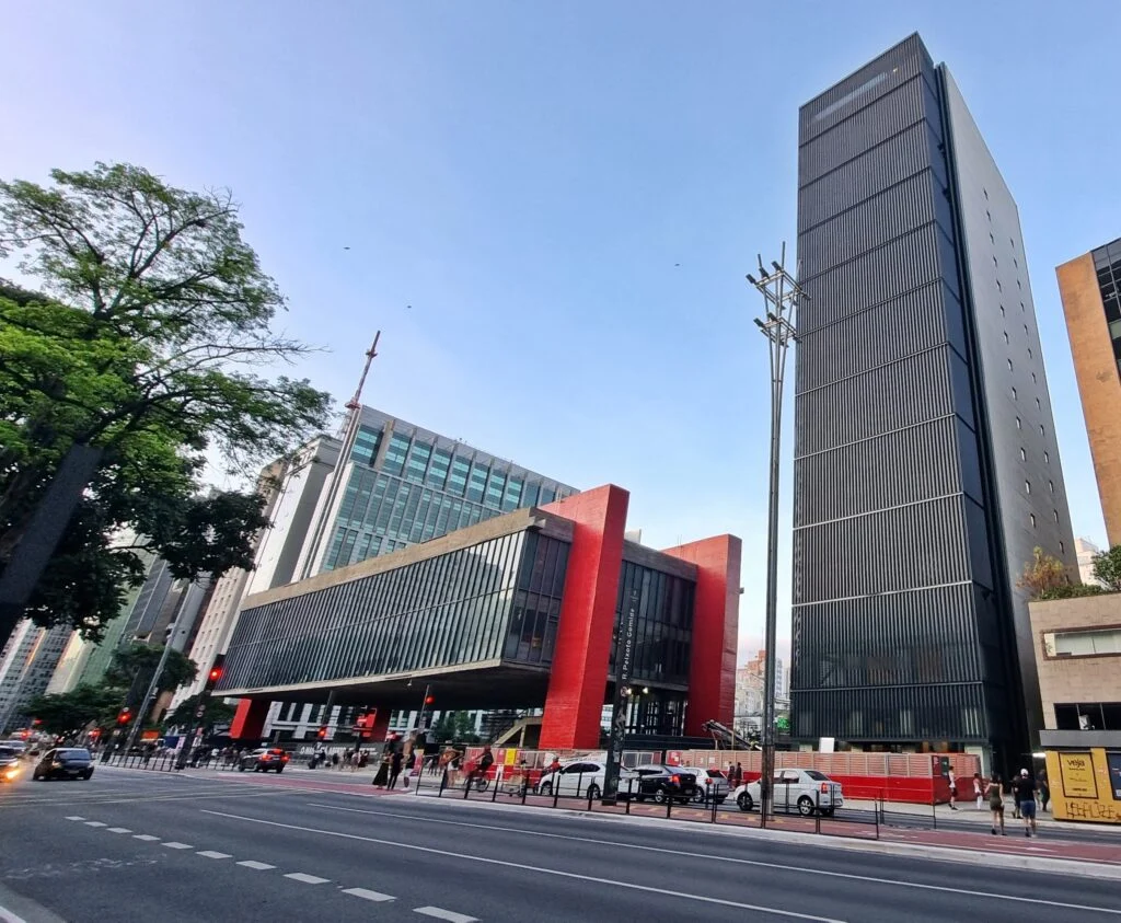 Museu de Arte de São Paulo (MASP) real photo