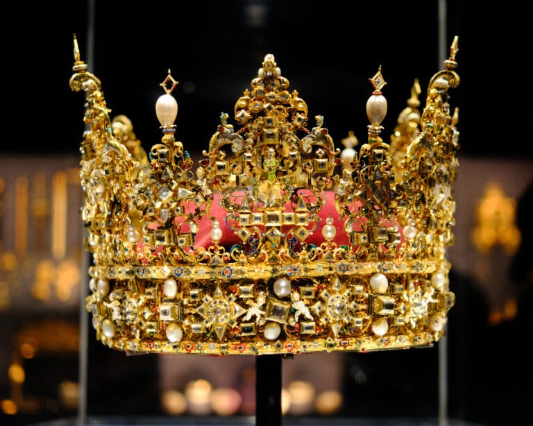 Kongernes Samling Rosenborg Review museum image
