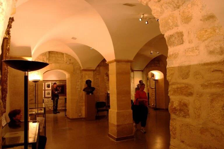 Musée du Barreau real photo