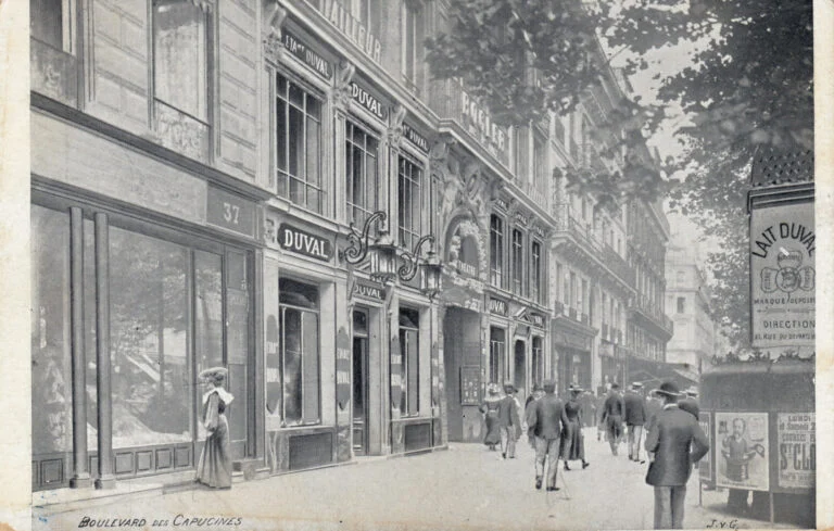 Théâtre-musée des Capucines real photo