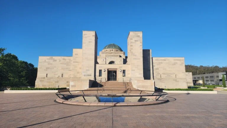 Australian War Memorial front view