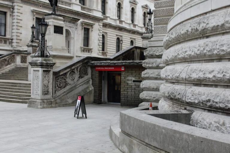 CWR Entrance (6017503540)