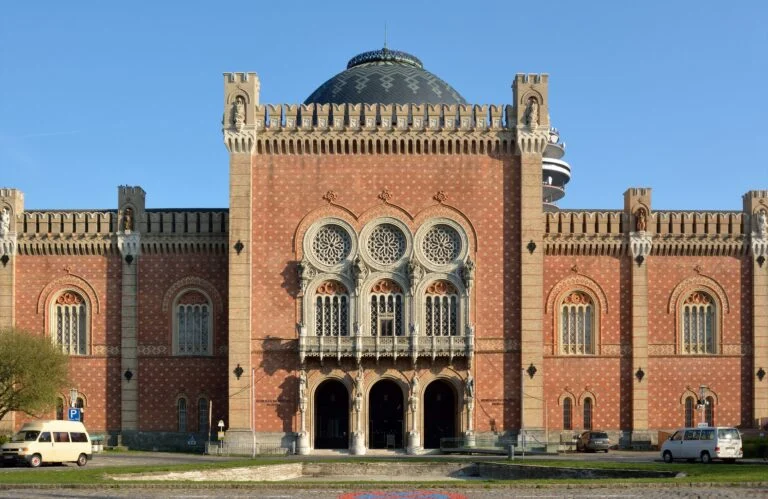 Heeresgeschichtliches Museum real museum photo