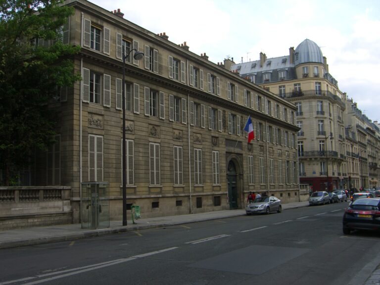 100528paris salm24