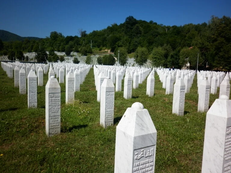 Memorijalni centar Srebrenica-Potočari