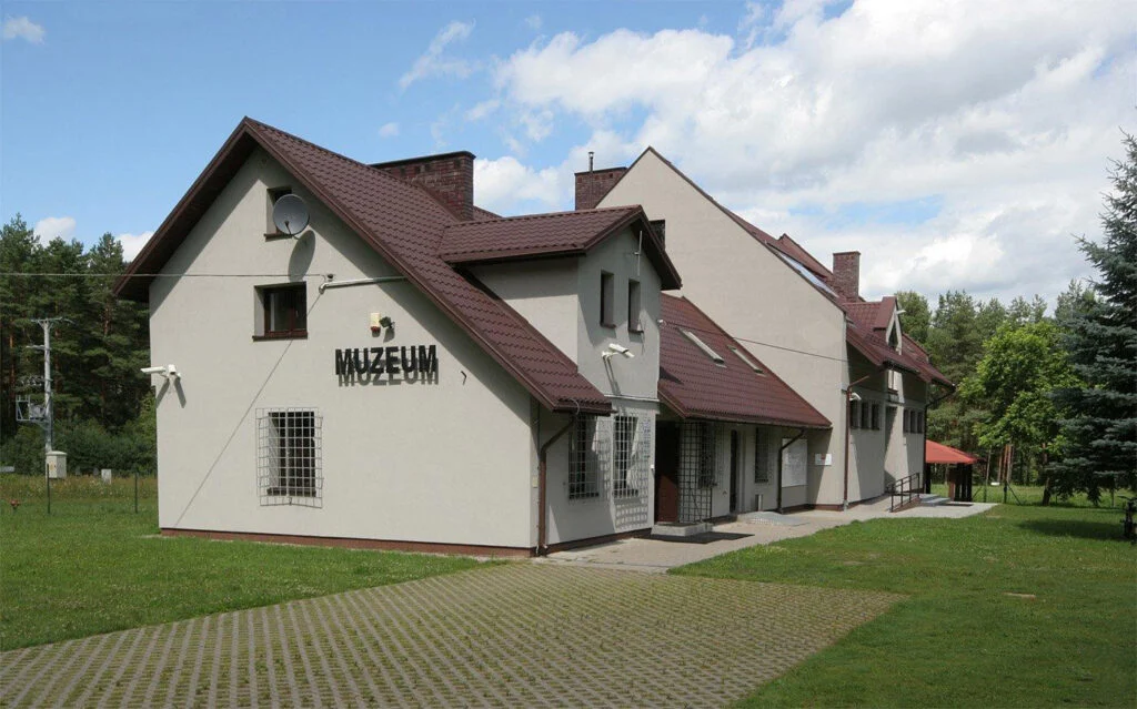 Treblinka, Muzeum - fotopolska.eu (331385)