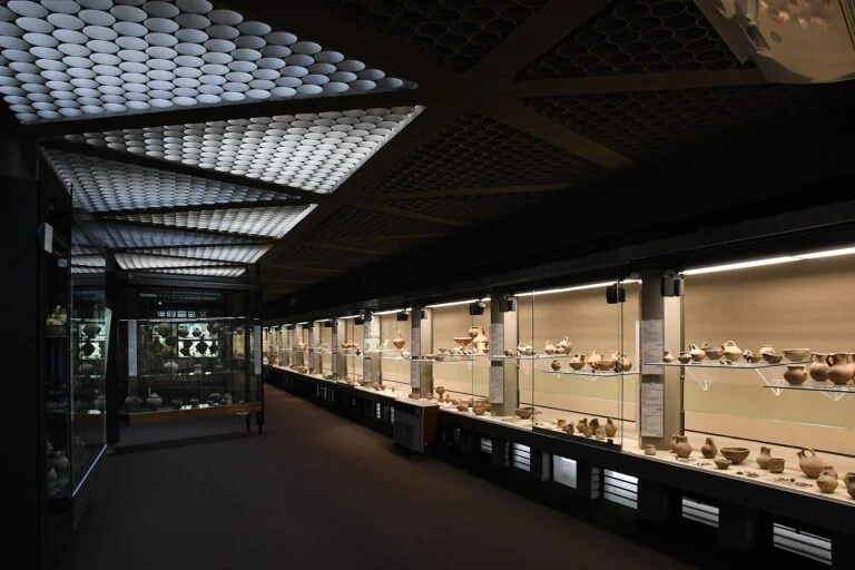 Siracusa, Museo Archeologico Regionale Paolo Orsi, sezione vasi