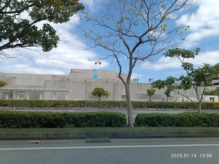 Okinawa Prefectural Museum and Art Museum real museum photo