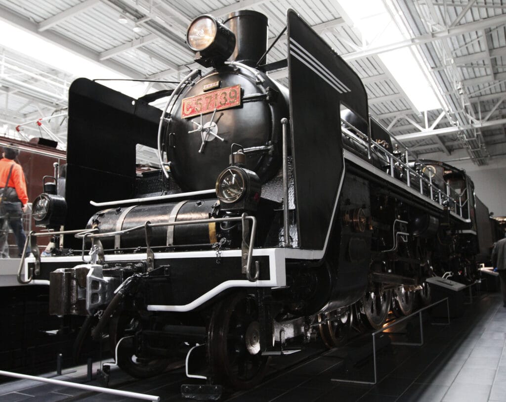 C57 139 steam locomotive SCMaglev and Railway Park