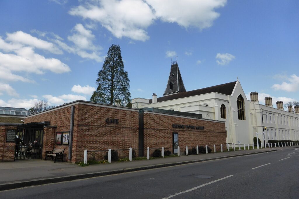 Dulwich Picture Gallery (17194551402)