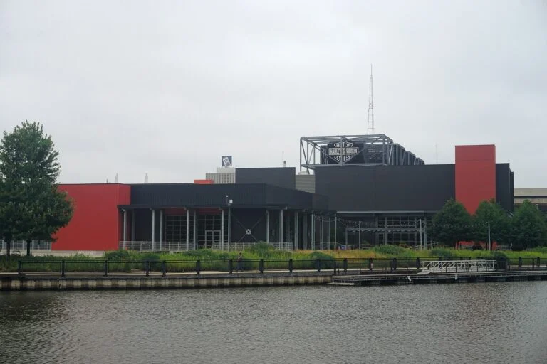 Milwaukee August 2022 018 (Harley-Davidson Museum)
