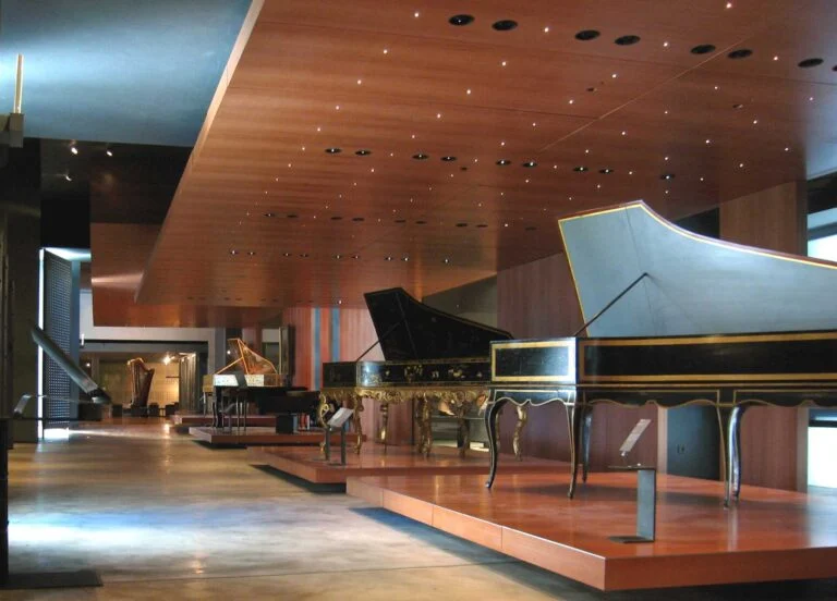 Musee-de-la-musique-3