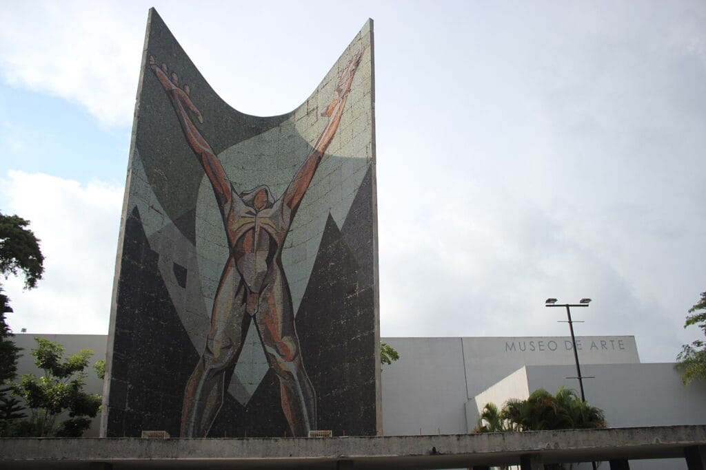 Monumento a la Revolución y Museo de Arte (El Salvador)