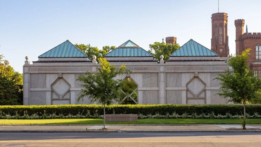Sackler Gallery - National Museum of Asian Art (53830787697)