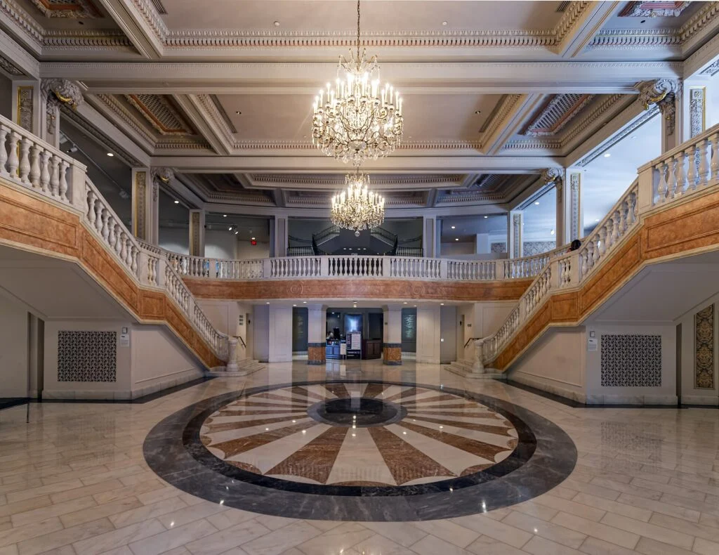 National Museum of Women in the Arts lobby DC1