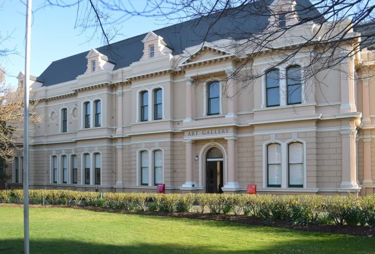 Launceston Queen Victoria Museum & Art Gallery 001