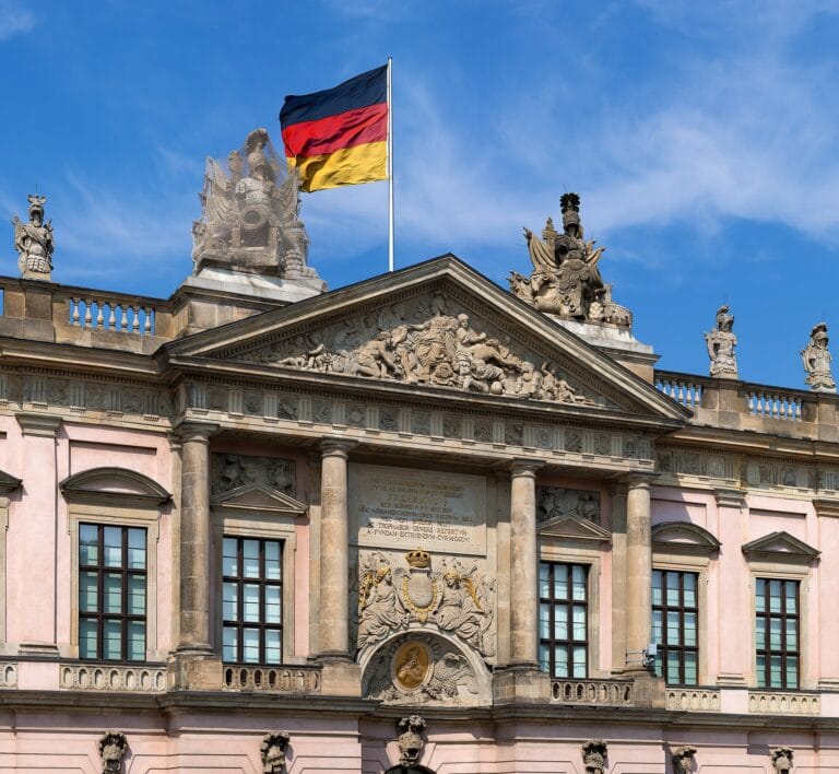 Fassade der Stiftung Deutsches Historisches Museum (ehem. Zeughaus) - Berlin