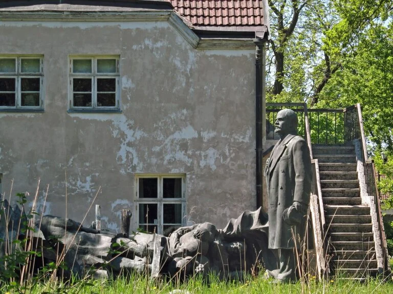 2009 Fragments of Soviet monuments in the backyard of the Estonian Historical Museum