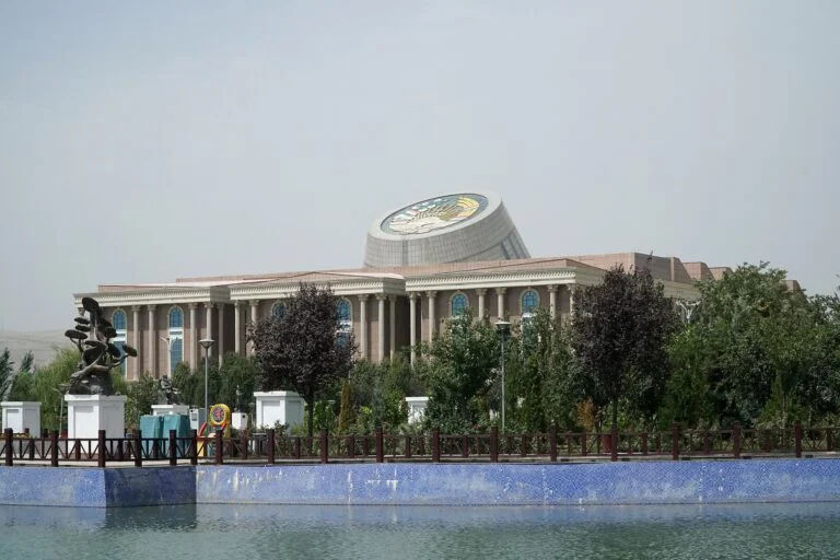 National Museum of Tajikistan with lake and statues
